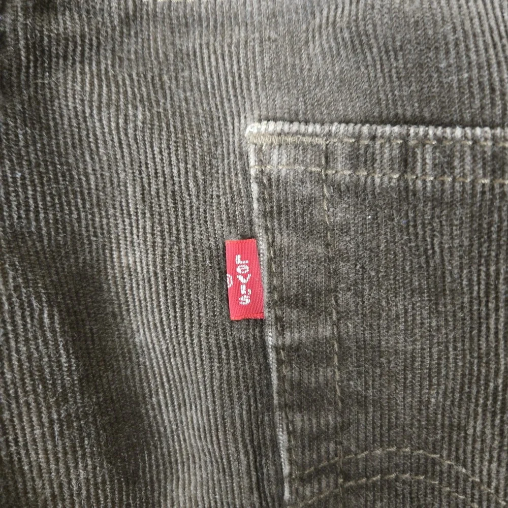 Vintage Levis Pants Mens 36x30 Brown 559 Corduroy Straight Relaxed Fit Pants Y2K